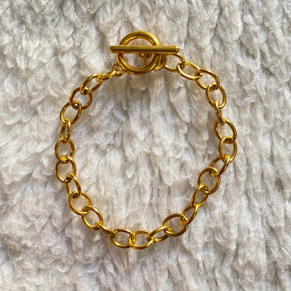 Gold Chunky Stainless Steel Toggle Bracelet – Antique Gold Finish